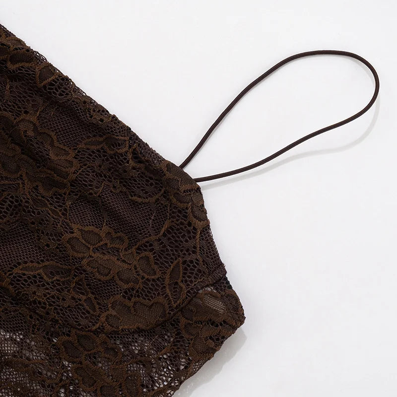 Robe longue sexy en dentelle – Épaule dénudée & dos nu élégant