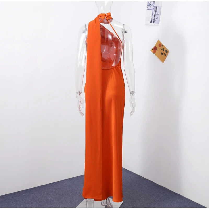 Robe longue satinée élégante – Épaules dénudées