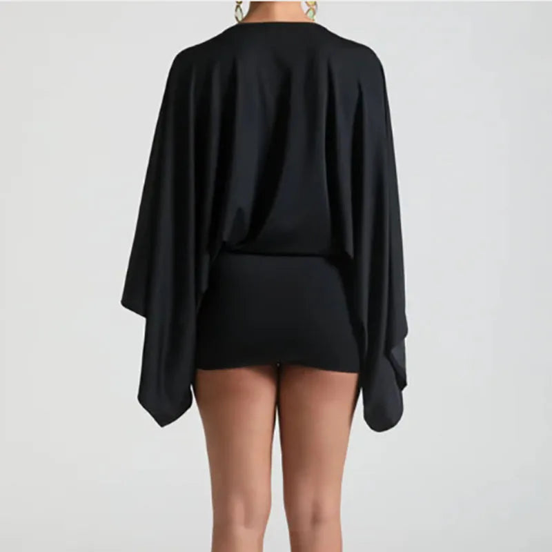 Mini-robe chic col V profond – Manches amples élégantes
