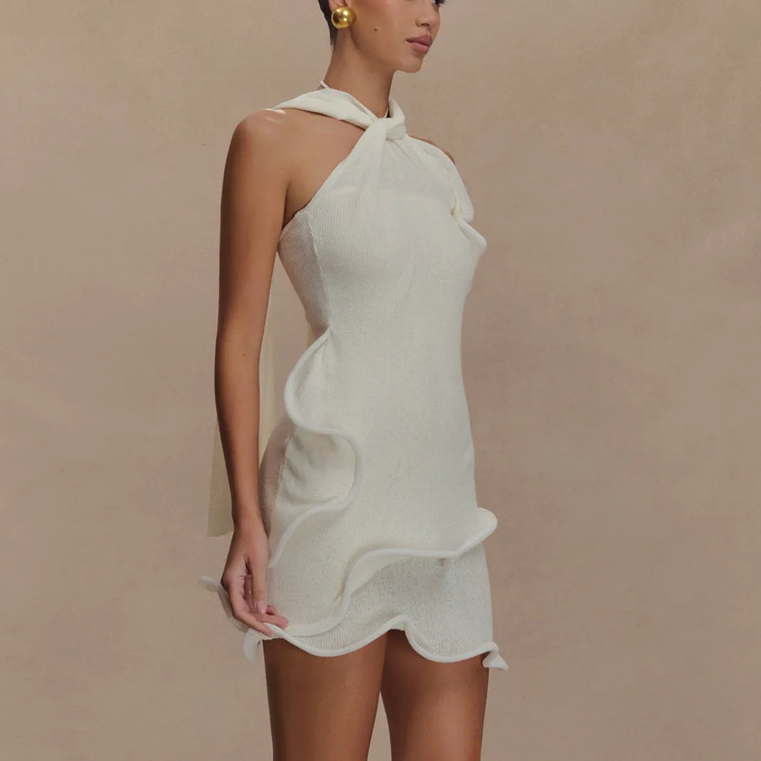 Mini-robe dos nu en maille – Volants tendance & coupe Y2K