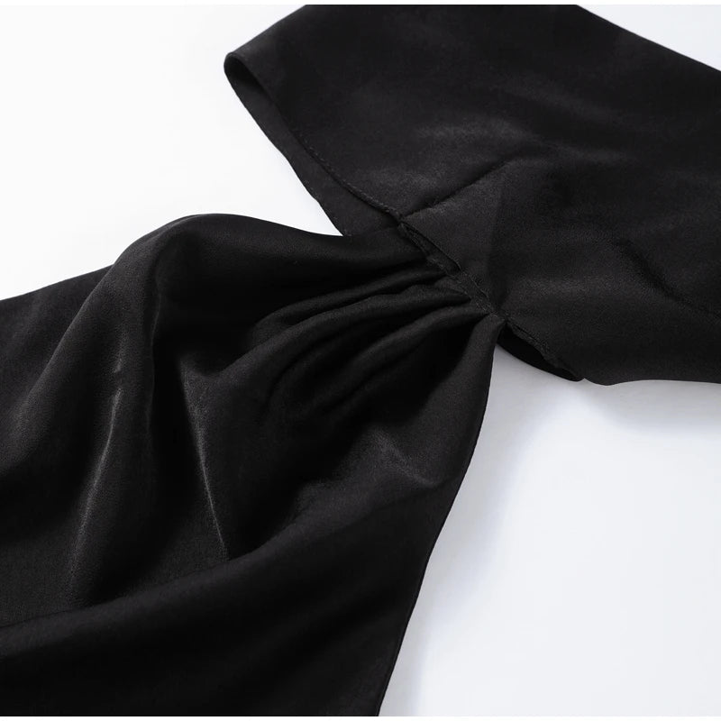 Robe longue satinée élégante – Épaules dénudées