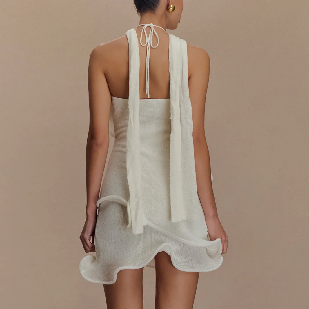 Mini-robe dos nu en maille – Volants tendance & coupe Y2K