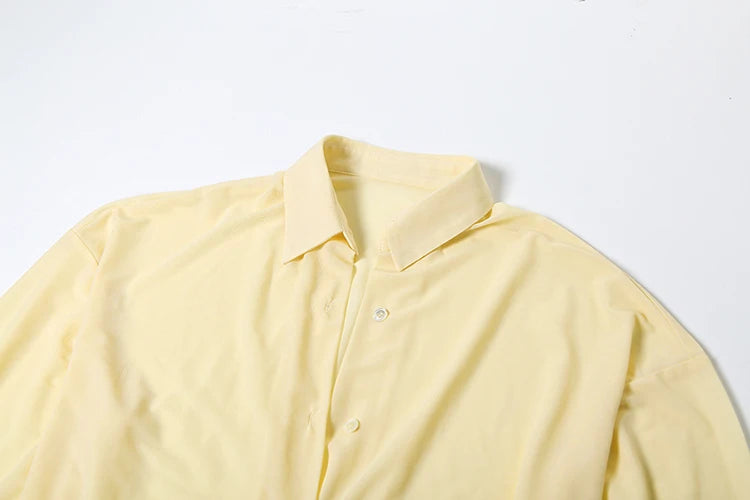 Mini-robe drapée style chemise – Élégance streetwear