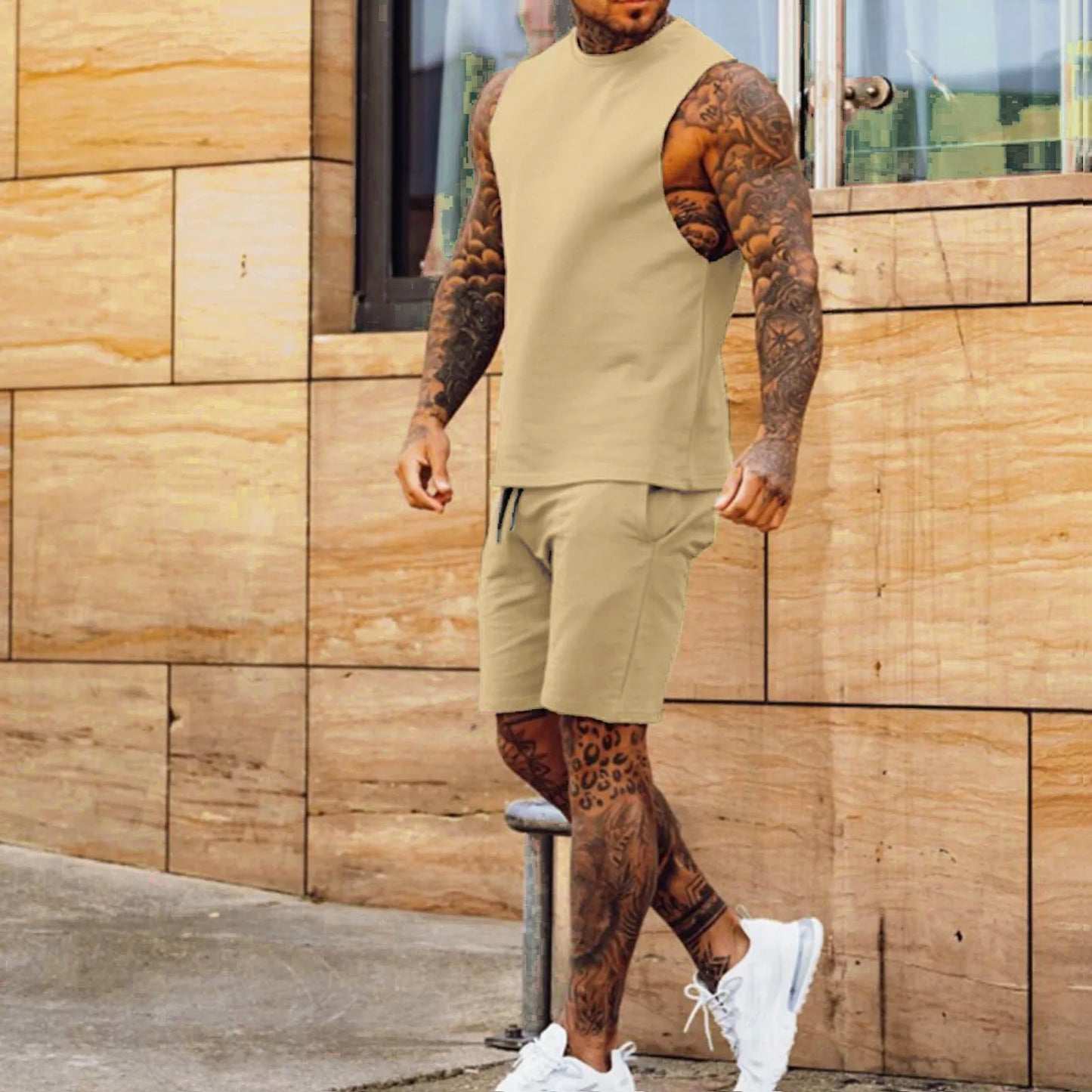 Ensemble sport 2 pièces – Débardeur sans manches + short cargo
